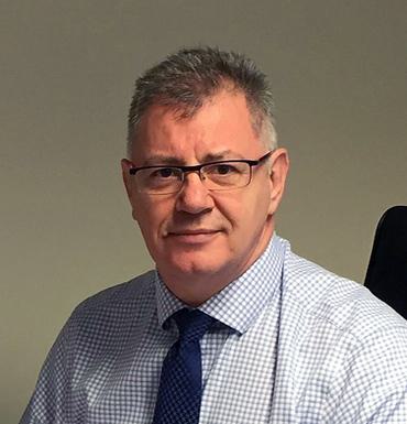Mr Graham Swift